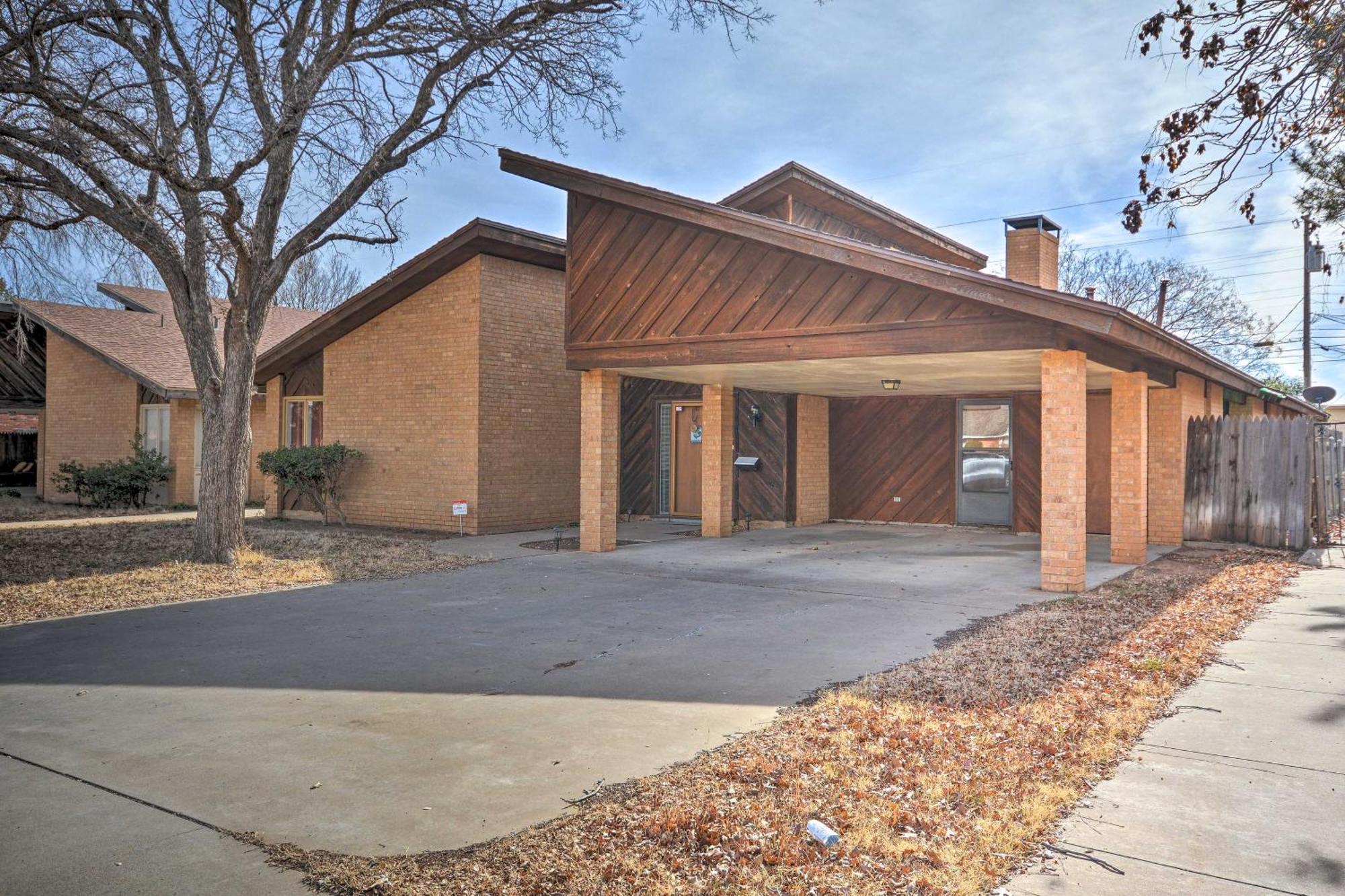 Lubbock Townhome With Grill Near Ttu And Downtown! Exterior foto