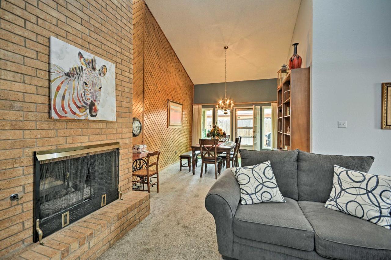 Lubbock Townhome With Grill Near Ttu And Downtown! Exterior foto